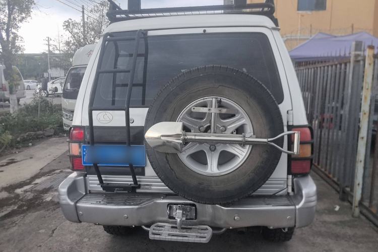 Used Leopaard Heijingang 2013 2.2L Manual 4x4 Standard Edition
