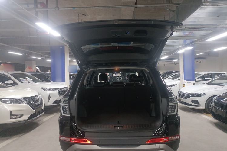 Used Hyundai Santa Fe 2023 Traveler 380T GDi Automatic Two-Wheel Drive LUX Prestige Edition