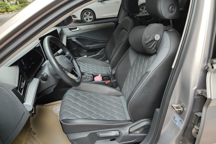 Used Volkswagen Sagitar 2023 280TSI DSG Excellence Edition Left Front Seat