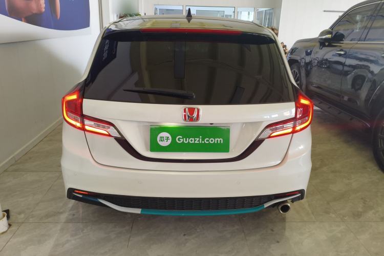 Used Honda Jade 2017 1.8L automatic Comfort version 5 seats