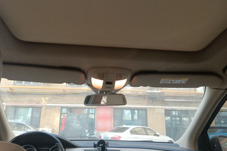 Used Mercedes-Benz R-Class 2014 R 320 4MATIC Luxury Model