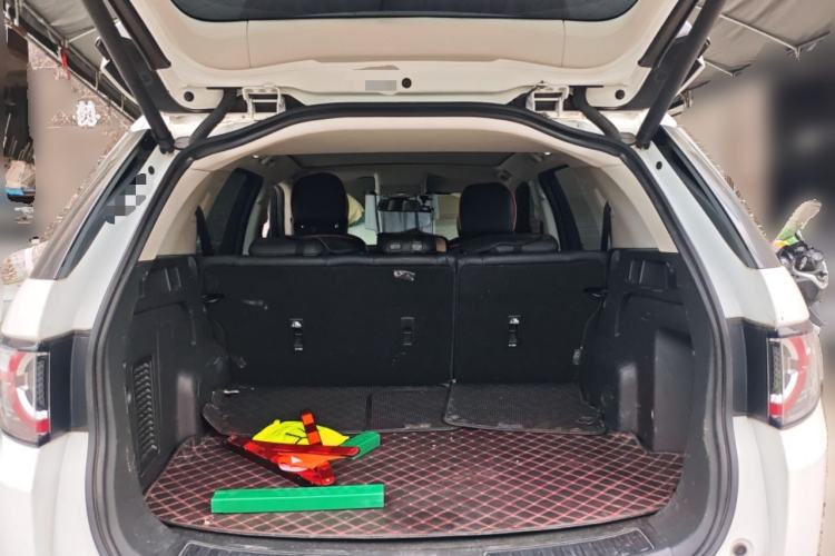 Used Land Rover Discovery Sport 2019 240 PS SE Version China V Standard