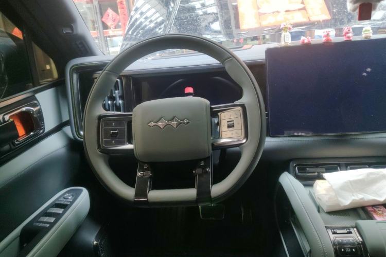 Used Formula Leopard Leopard 5 2023 Navigator Edition