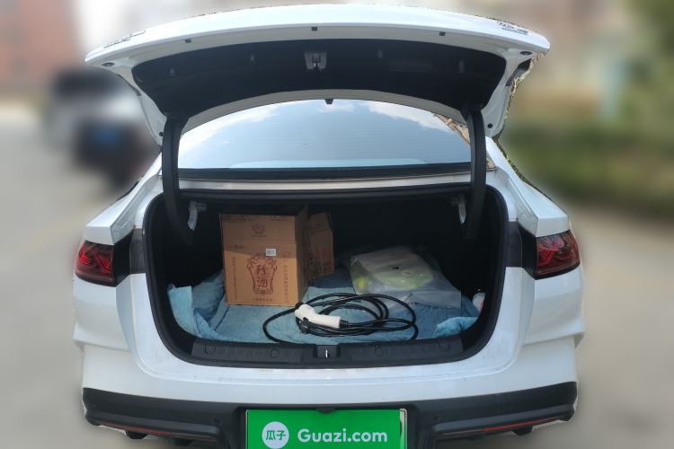 Used BYD Qin L 2025 DM-i Smart Drive 80KM Leading Model