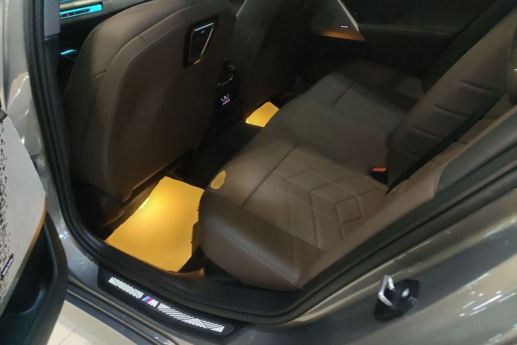 Used BMW 5 Series 2024 530Li Leading Model M Sport Package
