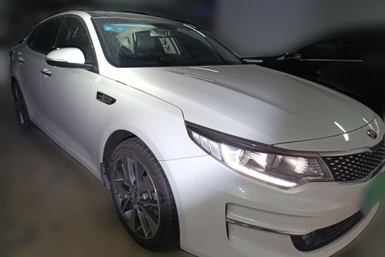 Used Kia K5 2017 2.0L Automatic 15th Anniversary Special Edition LUX
