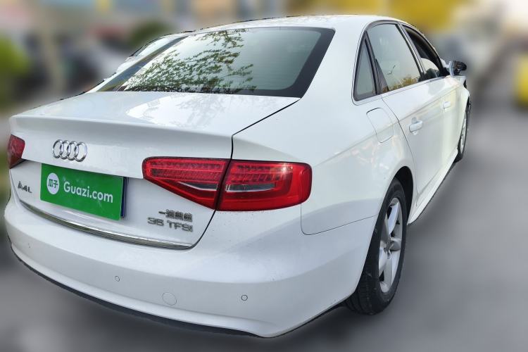 Used Audi A4L 2013 35 TFSI Automatic Standard Model
