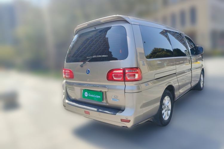 Used FORTHING Lingzhi M5 2022 Passenger Version Luxury Model 7 Seats Rear Right 45 Deg