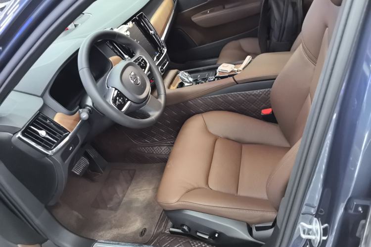 Used Volvo S90 2024 B5 Zhiyi Luxury Edition