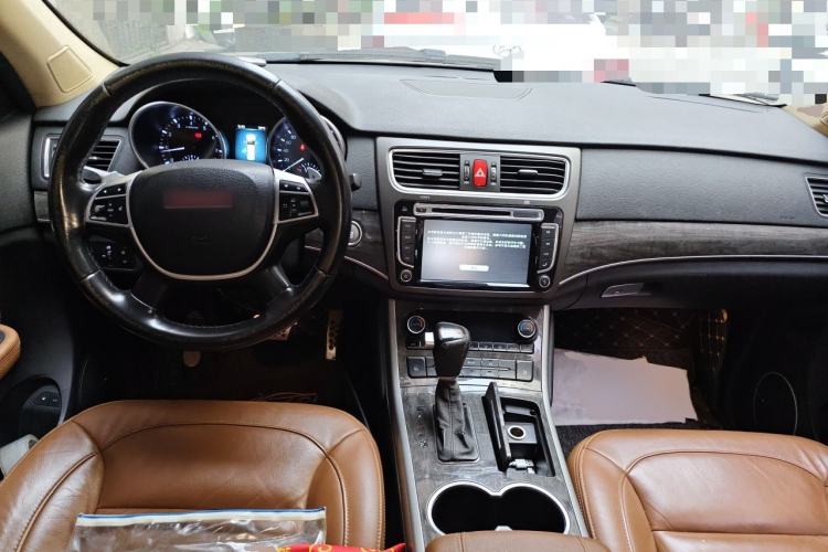 Used Haval H8 2015 2.0T Four-Wheel Drive Luxury Model
