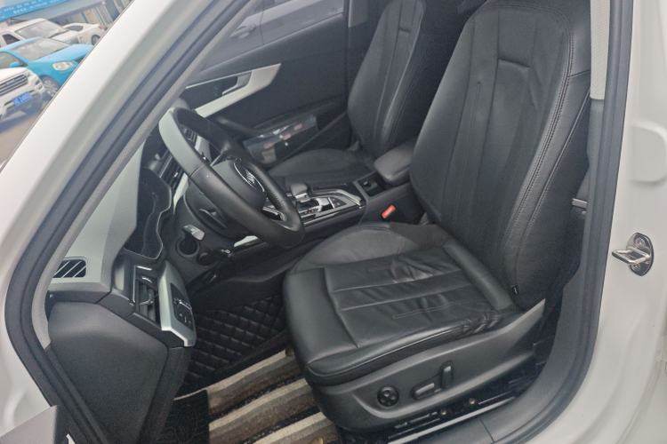 Used Audi A4L 2019 40 TFSI Fashion Edition China VI Emission Standard