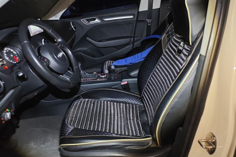 Used Audi A3 2014 Limousine 40 TFSI S line Comfort Model