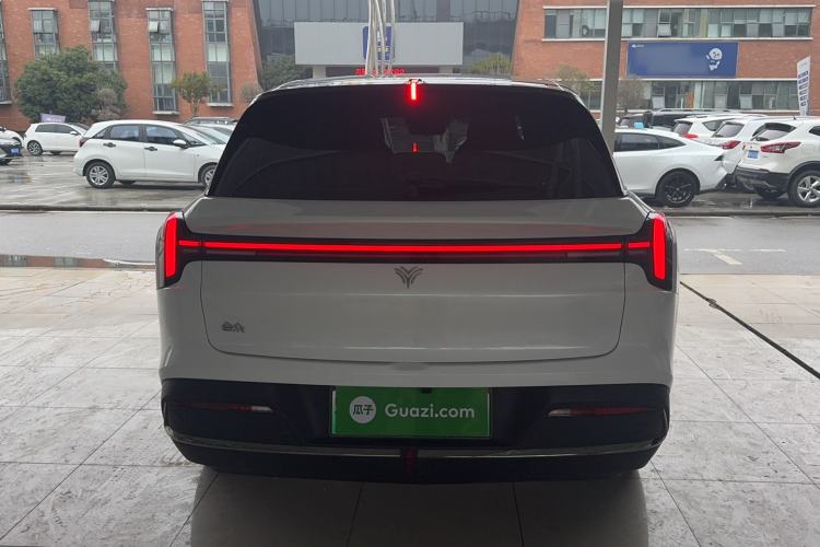 Used NETA L 2024 Extended-Range 310 Flash-Charge Red Edition Exterior 4