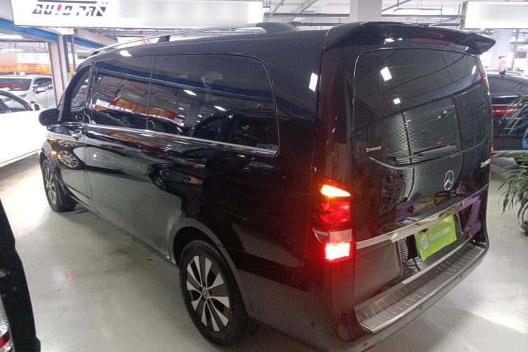 Used Mercedes-Benz Vito 2016 2.0T Elite Edition
