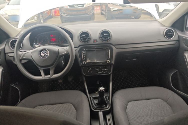 Used Volkswagen Jetta 2017 1.4L Manual Fashion Edition