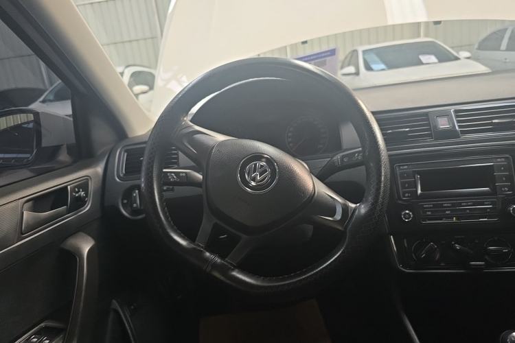 Used Volkswagen Santana 2021 1.5L Manual Fashion Edition Steering Wheel