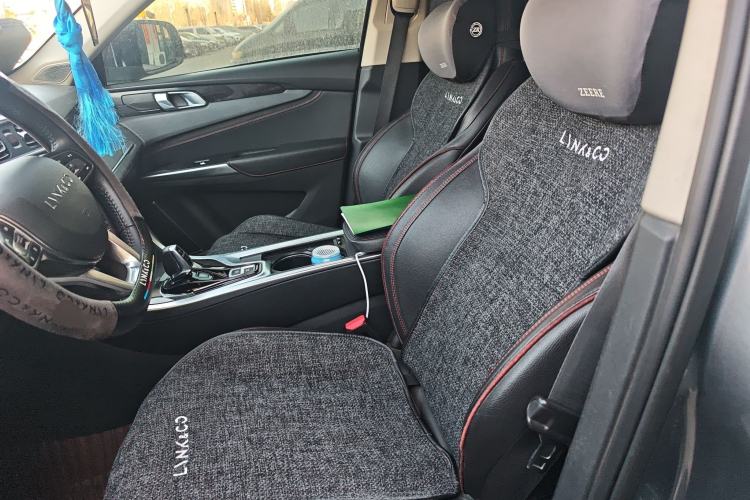 Used Lynk & Co 01 2019 2.0T Two-Wheel Drive Zhaopu Version China VI Standard
