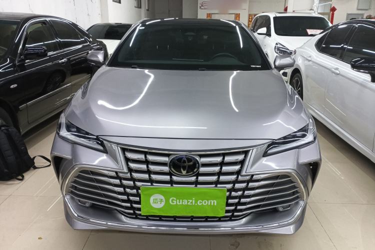 Used Toyota Avalon 2024 Dual-Motor 2.0L Luxury Edition