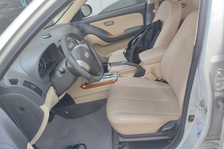 Used Hyundai Celesta 2010 1.6L AT GL
