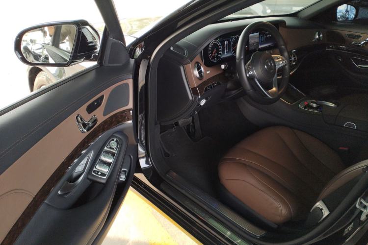 Used Mercedes-Benz S-Class 2018 S 320 L
