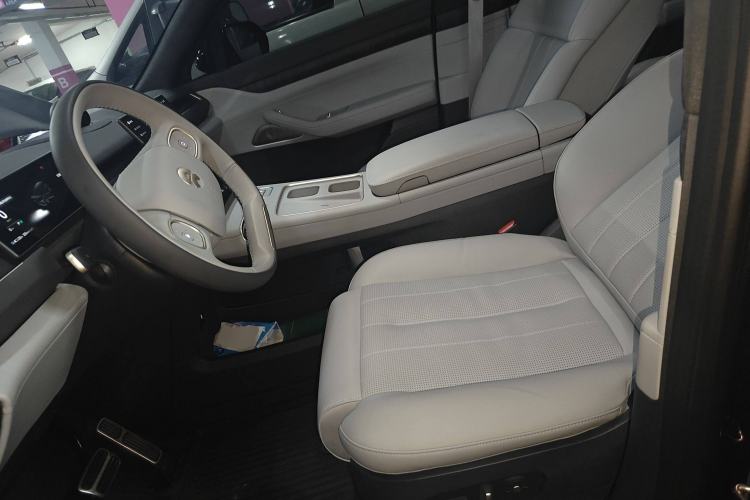 Used Nio ES8 2023 100kWh
