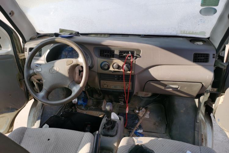 Used CHANGAN KAICHENG Star S460 2009 1.0L Luxury Model Center Console