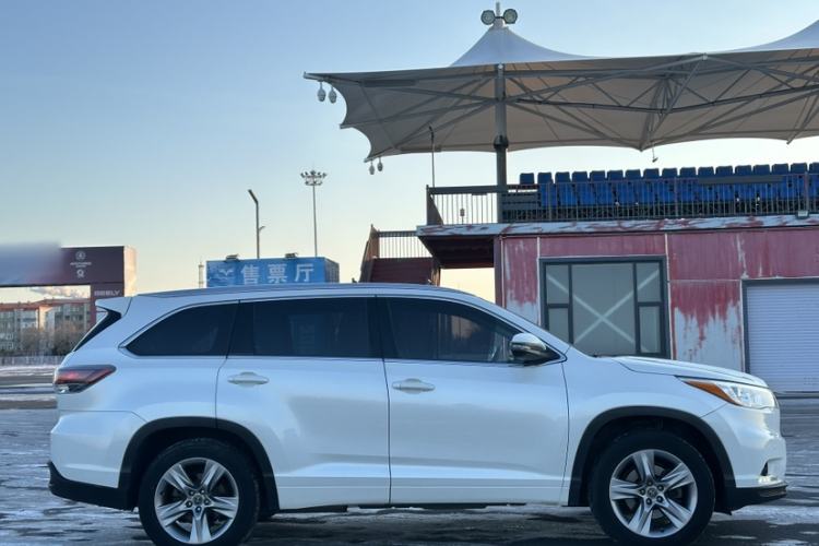 Used Toyota Highlander 2017 2.0T Four-Wheel Drive Luxury Edition 7 Seats
