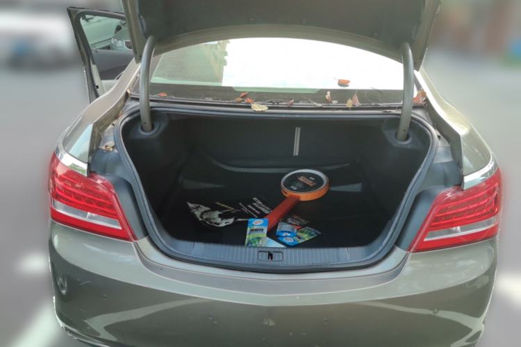 Used Buick LaCrosse 2013 2.4L SIDI Leading Comfort Version