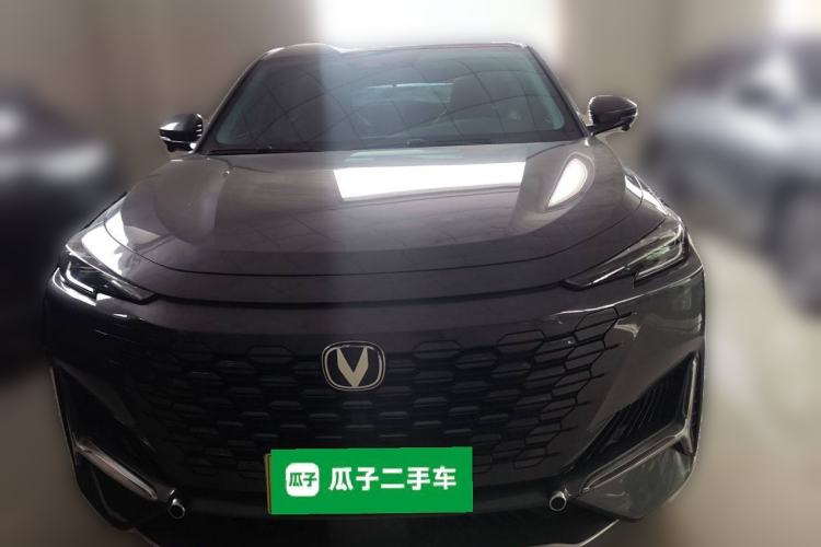 Used Changan UNI-K 2024 2.0T Two-Wheel Drive Global Edition
