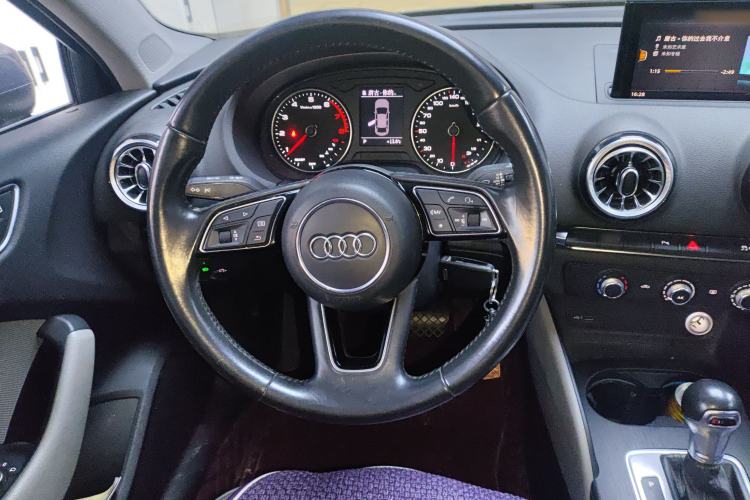 Used Audi A3 2018 30th Anniversary Edition Limousine 35 TFSI Fashion Model
