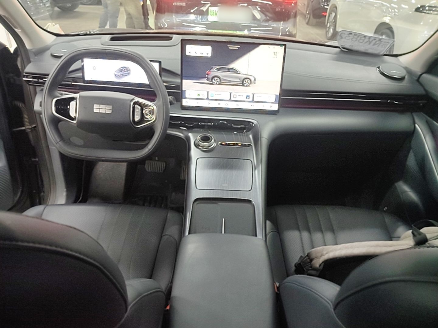 Geely Galaxy E5 2024 530 km Exploration+ Version — снимка 12