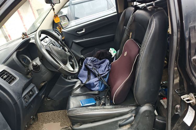 Used Isuzu JLM 2016 2.8T Two-Wheel Drive Luxury Version JE493ZLQ4CA