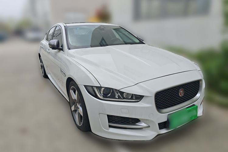 Used Jaguar XE 2015 2.0T 200 PS R-Sport
