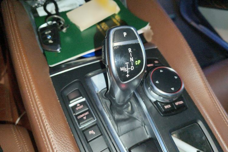 Used BMW X6 2015 xDrive35i Leading Model