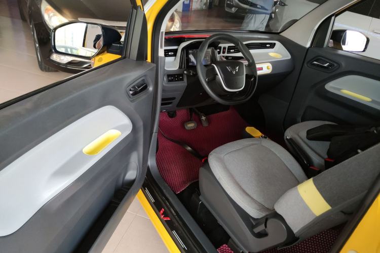 Used Wuling Hongguang MINIEV 2021 Macaron Premium Model – Lithium-NMC