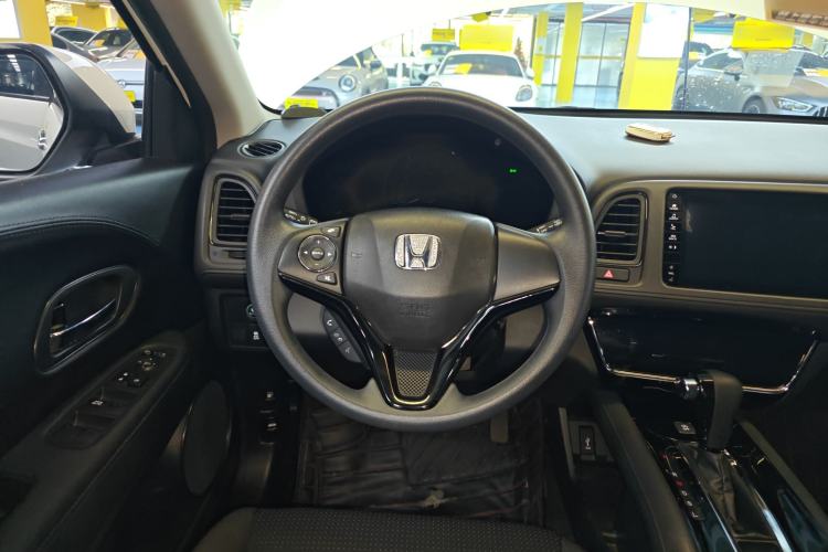 Used Honda Vezel 2019 220 TURBO CVT Elite Edition China VI
