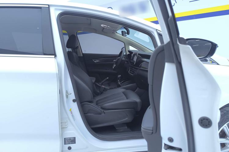 Used BYD Song MAX 2019 1.5T Manual Smart Connect Ruiyi Sunroof Model 7 Seats China VI Standard