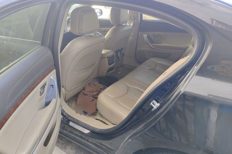 Used Roewe 950 2012 2.4L Luxury Executive Edition
