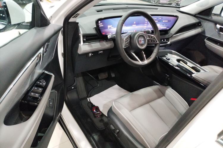 Used Buick E5 2025 Model 620KM Prestige Edition