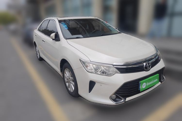 Used Toyota Camry 2016 2.0G 10th Anniversary Leading Edition
