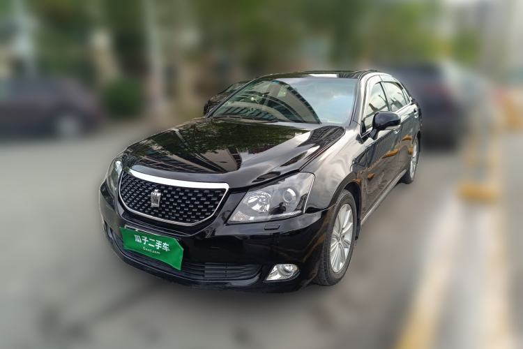 Used Toyota Crown 2011 2.5L Royal Special Edition with Leather and Sunroof