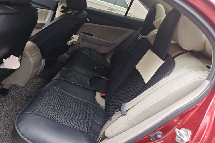 Used Bestune B50 2013 1.6L manual Comfort trim level