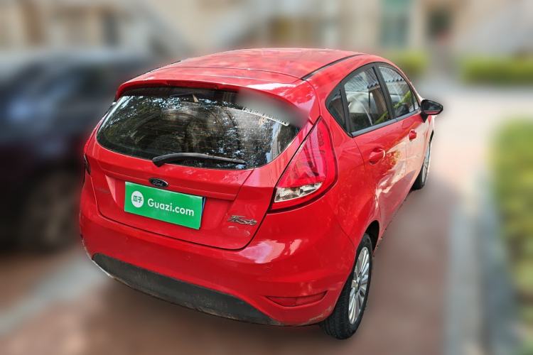 Used Ford Fiesta 2011 Hatchback 1.5L Automatic Fashion Edition
