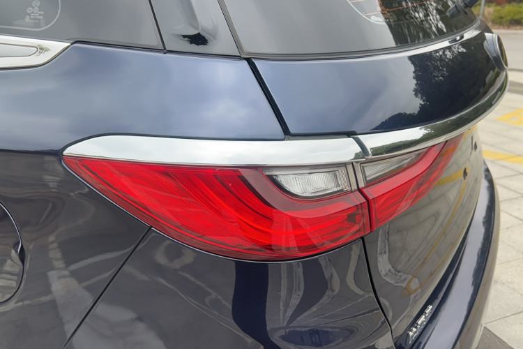 Used BYD Song MAX 2019 1.5T Automatic Smart Connect Ruiyi Sunroof Model 7 Seats China VI Standard