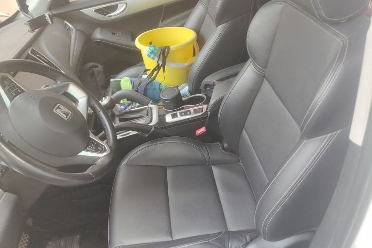 Used Zotye SR7 2016 1.5T CVT Cube Heart Edition China IV Standard