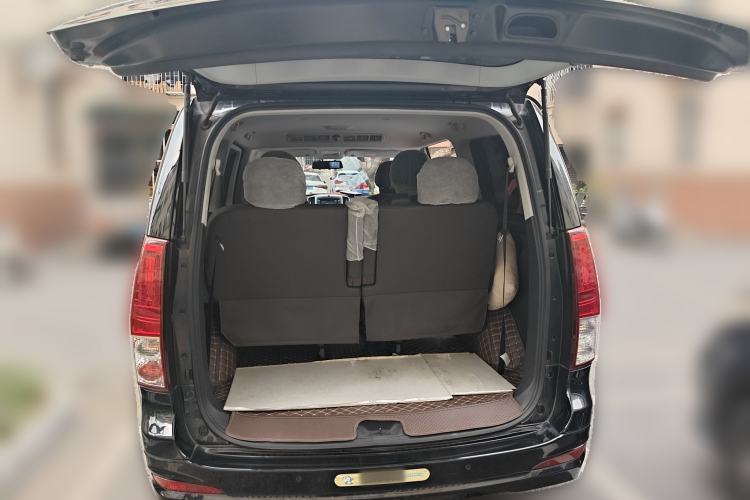 Used FORTHING Lingzhi PLUS 2021 Travel Edition 2.0L Manual Luxury 7-Seater