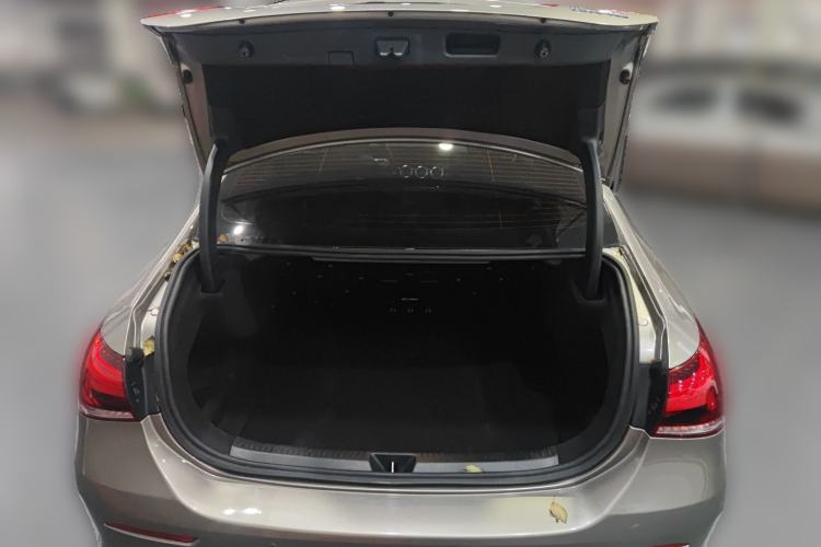 Used Mercedes-Benz A-Class 2022 Restyled A 200 L Sport Sedan Fashion Version Trunk