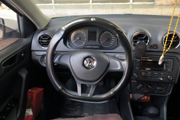 Used Volkswagen Jetta 2017 1.5L Manual Fashion Edition