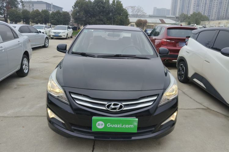 Used Hyundai Verna (older generation) 2014 1.4L Manual Smart GLS Trim