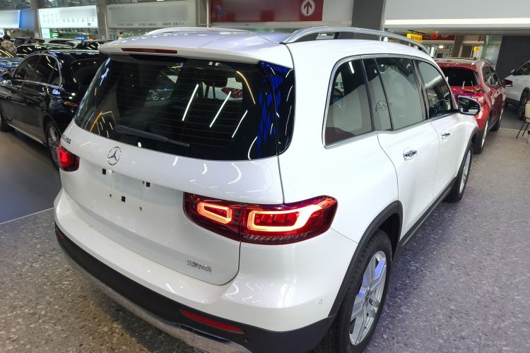 Used Mercedes-Benz GLB 2022 GLB 200 Dynamic Edition Rear Right 45 Deg